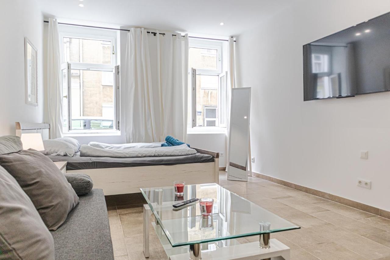 9 Min From City Center - Lovely Studio Near U1 Reumannplatz Wenen Buitenkant foto
